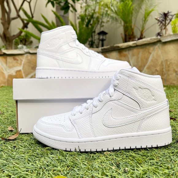 Jordan Shoes - Nike air Jordan 1 triple white shoes